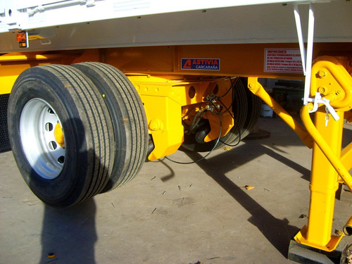 Imagen 8 de 11 de Semirremolque Batea Bv 38m3 - Astivia - Anticipo..de