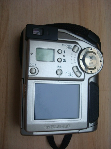 Camera Fujifilm Digital Fine Pix 1700z