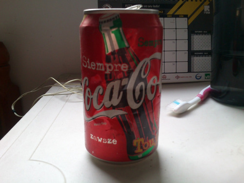Latinha Coca Cola Made In Argentina 1998 Amassada.