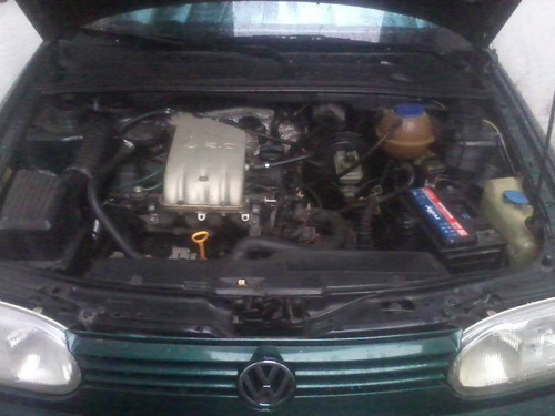 Golf 2.0_mi_1997_glx_4 Portas_vw_gasolina_completo_bonito