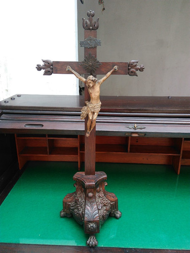 Imagem 1 de 6 de Cristo Cruxificado Sec.xviii Ricamente Entalhado Jacarandá