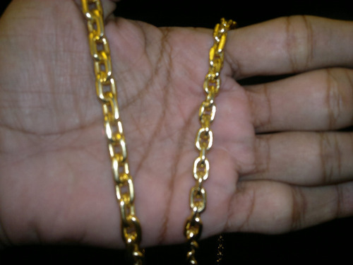 Cordão Mini-cadeado Banhado A Ouro. Super Discreto E Bonito
