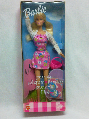 Boneca Barbie Picnic Lacrada