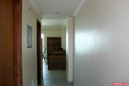 Imagen 2 de 12 de En Venta Apartamento En Francisqui Tucacas Morrocoy