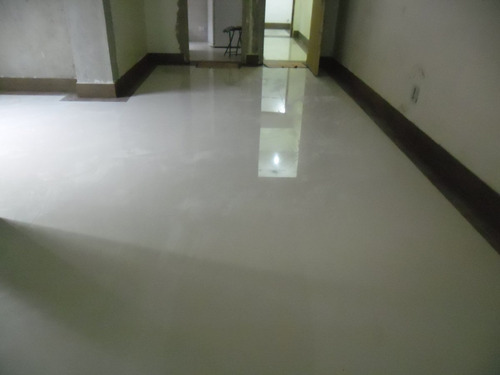 Imagem 2 de 5 de Colocador De Porcelanato Especialista