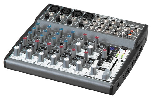 Consola Behringer Xenyx 1202 Fx