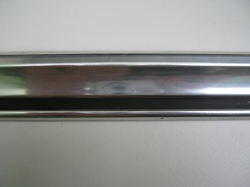 Imagem 2 de 2 de F-100 F-1000 - Friso Da Caçamba Lado Esquerdo Original Novo.