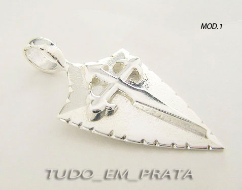 Pingente Escudo Medieval Cruz De Santiago/templária Em Prata