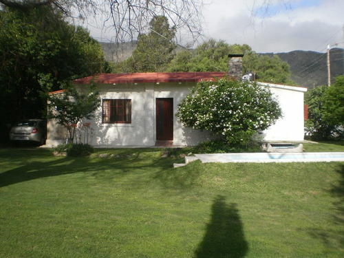 Alquilo Casa C/pileta Para 4 A 12 Personas Frente Al Río, Sierras Córdoba