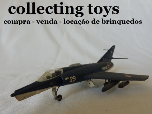 Avião Caça A M D Etendard 4 - 1/72 - Montado Revell Nacional