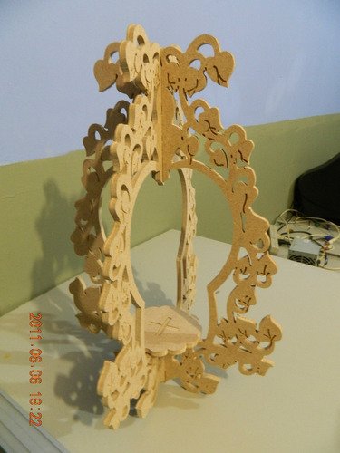 Suporte Para Vaso De Flor Trabalhado Feito Em Mdf