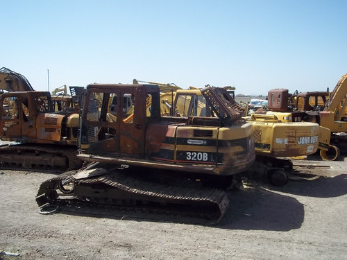 Imagen 2 de 14 de Desmantelamos Excavadoras Varias Marcas Cat, John Deere Case