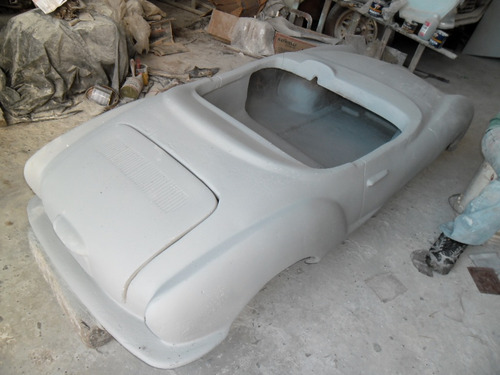 Imagem 3 de 6 de Mini Karmann Ghia - Carroceria Em Fibra Nova - Rarissima