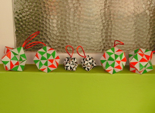 Adorno De Navidad - Colgantes Y Arbolitos En Origami