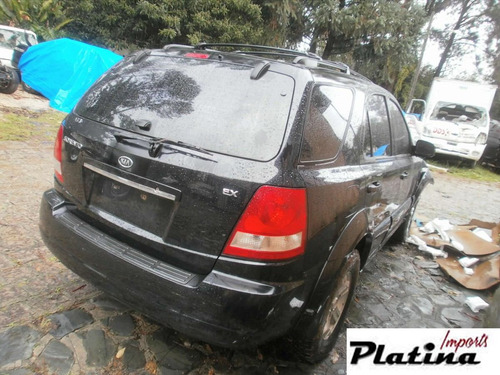 Imagem 2 de 3 de Sucata Kia Sorento 05 Peças Motor Câmbio Diferencial Lataria