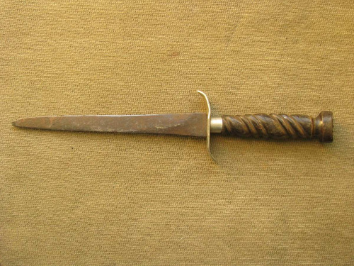 Cuchillo Antiguo Con Cabo De Madera Torneada Largo 31 Cms.