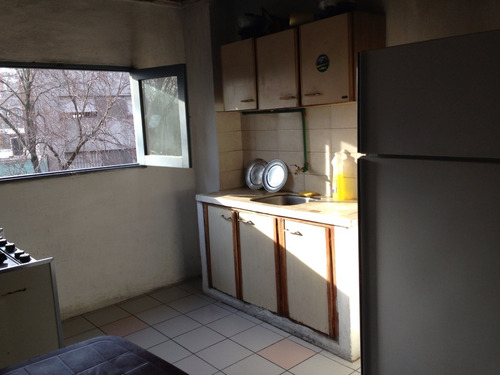 Imagen 2 de 7 de Residencia Para Estudiantes A Metros Terminal Tres Cruces