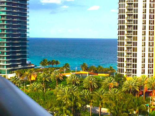 Excelente Apartamento Frente Al Mar Sunny Isles