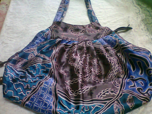 Hermoso Bolso De Tela Rasada