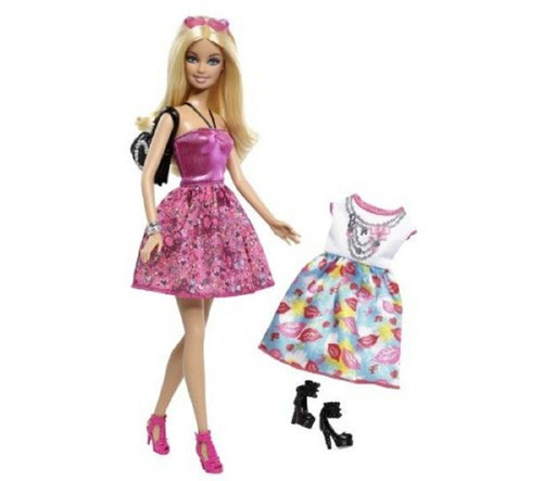 Muñeca Barbie Con Vestidos Zapatos Y Accesorios Exclusiva