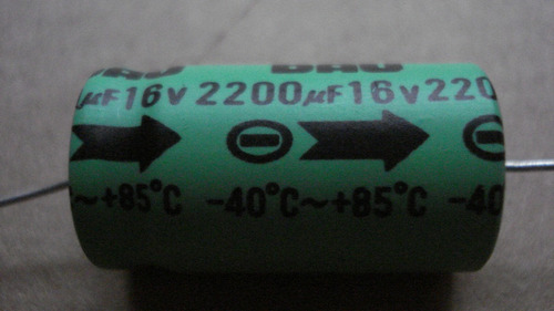 2200uf X 16 Volt Capacitor Axial  Dau Made In Brasil 100 