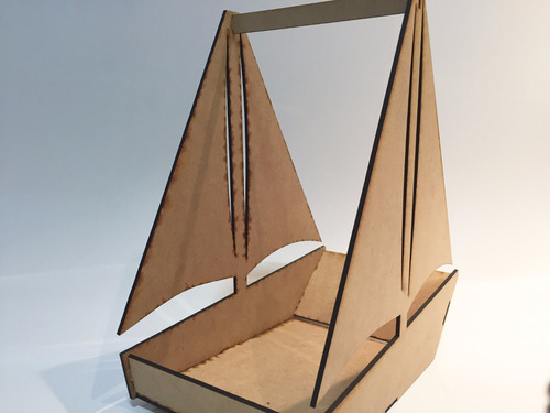 Imagen 2 de 6 de Souvenir Velero Caramelero Mdf Fibrofacil 30cm De Alto