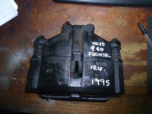 Vendo Caliper  Freno Delantero Izquierdo Volvo 960, 1995