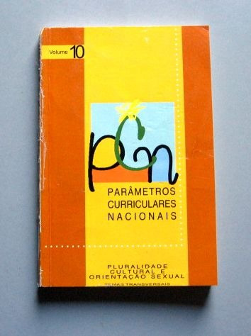 Pcn - Parâmetros Curriculares Nacionais - Pluralidade Cultur