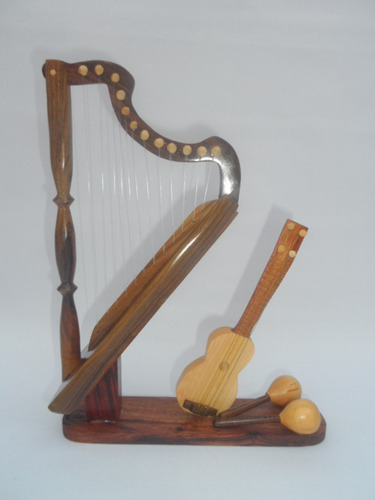 Arpa Cuatro Y Maracas De Madera Vera Padre Adorno Artesanía