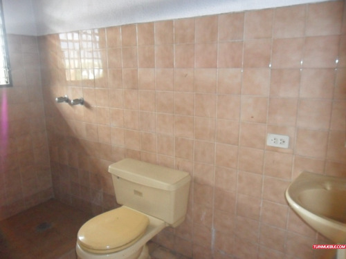 Imagen 8 de 12 de Oficina/local En Venta En Cilina Libertad Porlamar