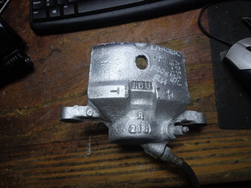 Vendo Caliper De  Freno Delantero Derecho Mitsubishi Lancer