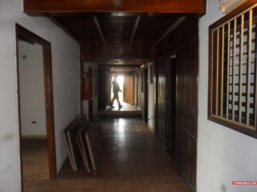 Imagen 2 de 12 de Oficina/local En Venta En Cilina Libertad Porlamar