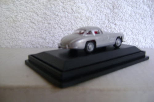 Nico M Benz 300 Sl Gullwing Metal Model Power H0 (rvh 02)