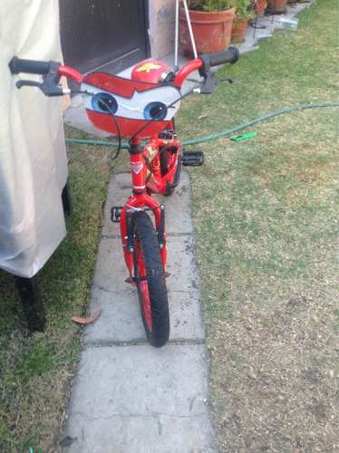 Ermosa Bicicleta De Cars 3 (Usado)