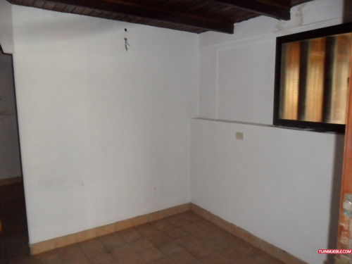 Imagen 12 de 12 de Oficina/local En Venta En Cilina Libertad Porlamar