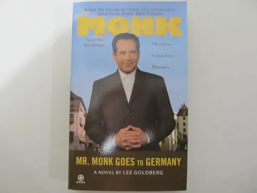 comprar Mr. Monk Goes To Germany - Livro Em Inglês
