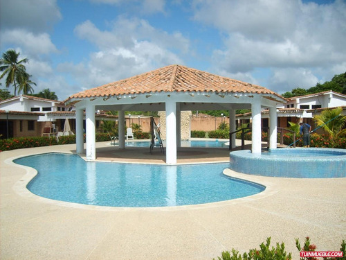 Imagen 3 de 12 de Townhouse En Venta