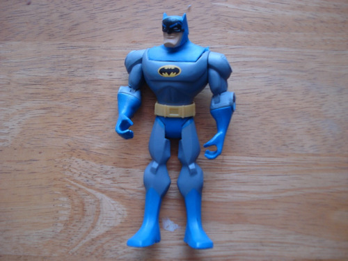 Figura De Batman Mide 13 Cms