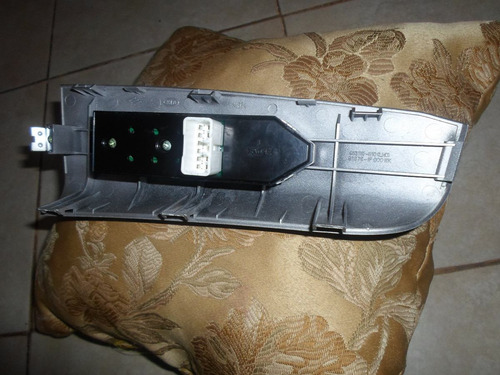 Imagen 3 de 5 de Control De Mando Puerta D/d Sportage 2006-2008