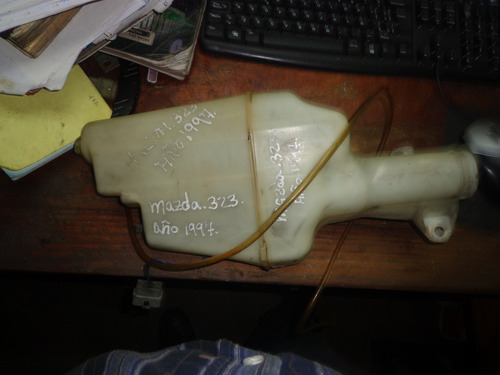 Imagen 2 de 3 de Vendo Tanque Wiper Con Su Motorcito De Mazda 323, Año 1997