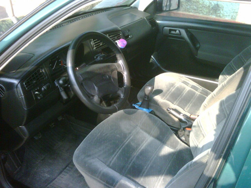Golf 2.0_mi_1997_glx_4 Portas_vw_gasolina_completo_bonito