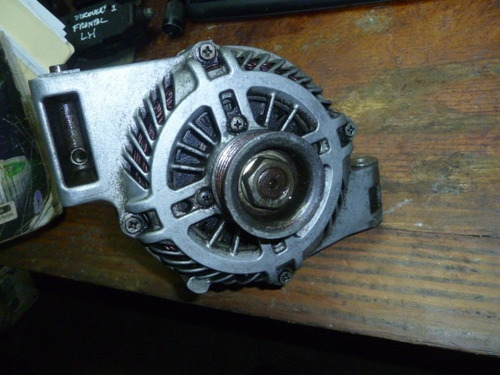 Vendo Alternador De Mazda 3 Año 2004 Especificación American