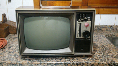 Antiguo Televisor Blanco Y Negro Panasonic Japon 12 Pulgadas