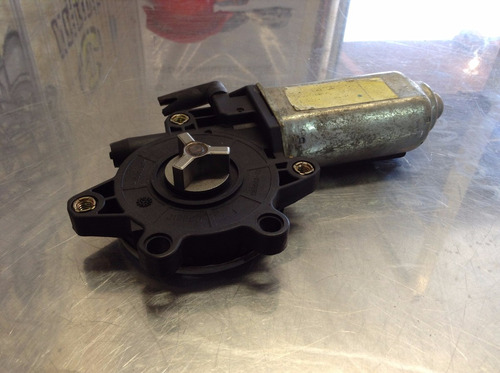 Motor Elevador Vidrio Derecho Volvo S40 Mod: 00-04