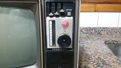 Antiguo Televisor Blanco Y Negro Panasonic Japon 12 Pulgadas