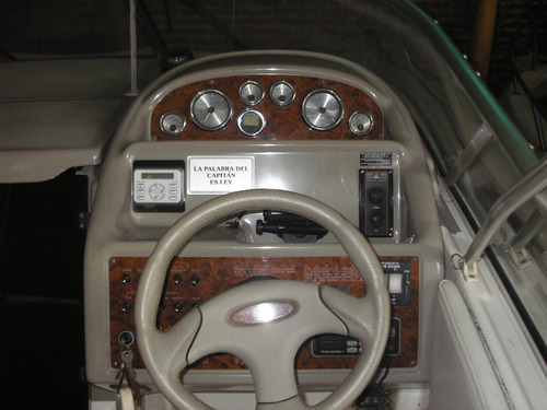 Daycruiser Bayliner 2355 Con Motor Año 2014 Muy Buen Estado