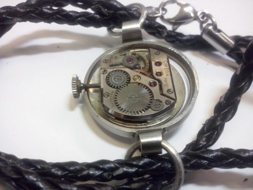 Relógio Omega Feminino - A Corda - Com Pulseira De Couro