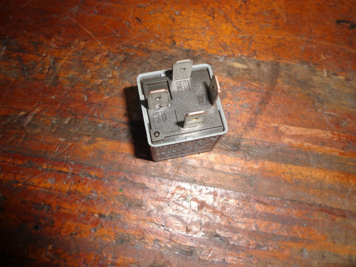 Imagen 4 de 4 de Vendo Relay De Volkswagen Passat O Audi, # 141 951 253b