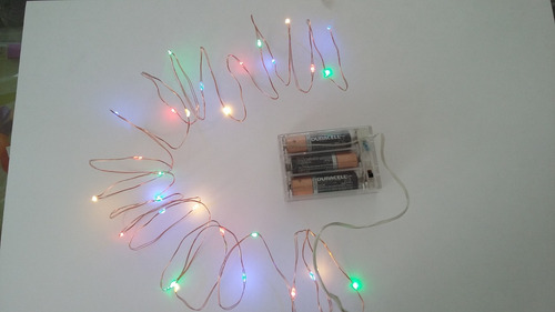 Serie De Luces De Hadas 30 Leds Rgb / 3m Cobre