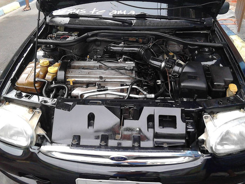 Ford Escort Gl 1.8i 16v 4p